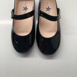 Petite Star Black Kids Dress Shoes